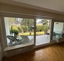 Frisch renovierte 2,5-Zi.-EG-Wohnung, Terrasse, Garten & Garage - München Bogenhausen