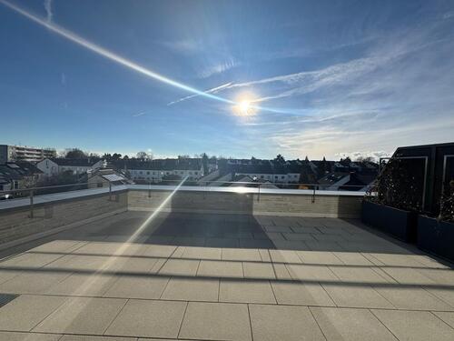 Foto - Exklusive Penthouse-Wohnung mit Dachterrasse und Balkon