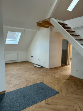 Foto - 3 Zimmer Dachgeschoßwohnung zur Miete in Singen (Hohentwiel)