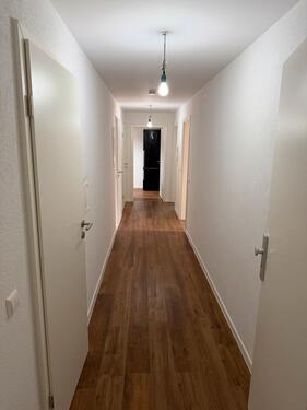 Foto - Attraktive 2,5-Zimmer-Wohnung zentraler Lage - frisch renoviert