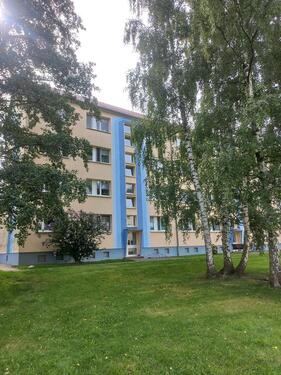 Foto - Vermiete 3-Raum-Wohnung EG mit Balkon in Bad Lausick