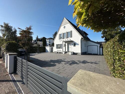 Foto - 5 Zimmer Einfamilienhaus zum Kaufen in Krefeld