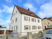 Foto - ALTSTADTNÄHE & VERKEHRSGÜNSTIG - 3-Zimmer-Wohnung