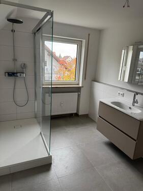 Foto - Renovierte 3,5 Zimmer Wohnung Neubaustandard 1.OG Einbauküche