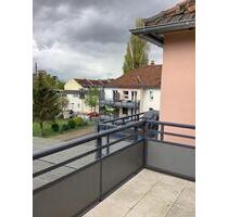 Komm nach Broich: 2 Zimmer mit großer Wohnküche und Sonnenbalkon m ggf. mit Einbauküche kurzfristig - Mülheim an der Ruhr