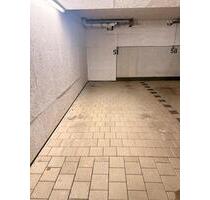 Tiefgaragenstellplatz zu vermieten - München Giesing
