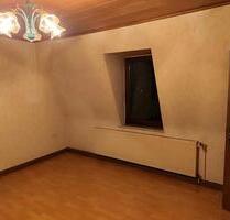 Großzügige 2,5-Zi-Wohnung (78m²) mitten im Zentrum von Selb