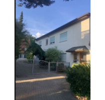 Helle 4 Zimmer Wohnung im Nürnberger Norden