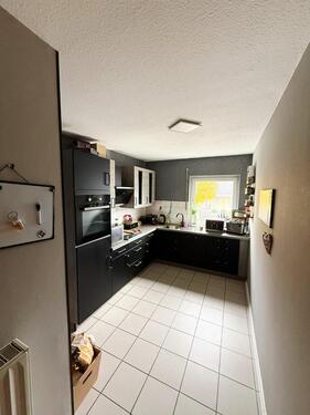 Foto - Gut geschnittene 3 12 Zimmer Maisonettewohnung in HombergEfze