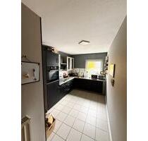 Gut geschnittene 3 12 Zimmer Maisonettewohnung in HombergEfze - Homberg (Efze)