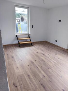 Foto - 4 Zimmer Wohnung ab sofort zu vermieten Erstbezug Kernsaniert