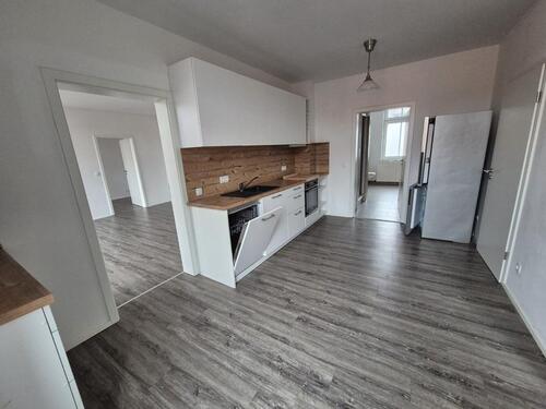 Foto - Gemütliche 4-Zimmer-Wohnung mit tollem Grundriss, Einbauküche, Dusche und Badewanne