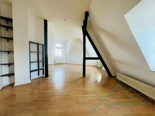 Foto - Fußgängerzone: Gemütliche Dachgeschosswohnung