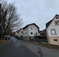 Ruhig wohnen im Lautertal- frisch renoviertes EFH - Lautertal (Odenwald)