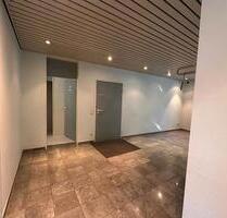 Große Bürofläche Praxisräume mit Stellplätze 98qm Solingen Mitte