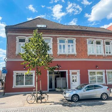 Foto - **Rheda Wiedenbrück Zentral am Doktorplatz wohnen mit Balkon – 2-Zimmer-Wohnung nahe Schlossgarten**