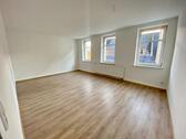 Foto - Helle 3,5-Zimmer-Wohnung mit Balkon zu vermieten