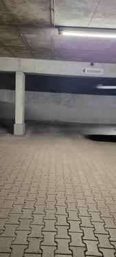 Foto - Sicherer Tiefgaragenstellplatz in München Bogenhausen