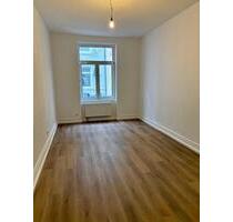 Erstbezug nach Kernsanierung! 2-Zimmerwohnung in top Lage naher Berger Straße - Frankfurt am Main Bornheim