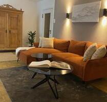 Ferienwohnung „Servus“ - 120,00&nbsp;EUR Kaltmiete, in Traunstein (PLZ: 83278)