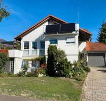 Frisch renovierte 3-Zimmer-Dachgeschosswohnung mit Balkon (76 m²) - Dettingen an der Erms