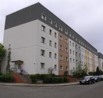 3 Raum-Wohnung mit Balkon - 310,00&nbsp;EUR Kaltmiete, ca.&nbsp; 57,95&nbsp;m&sup2; in Weißwasser (Oberlausitz) (PLZ: 02943)