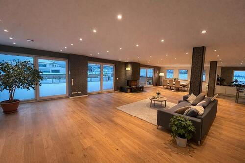 Foto - Purer Luxus - Wohnen & Arbeiten mit Terrasse, Sauna & Hot Tub in Oberursel-Oberstedten