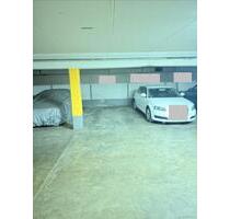 Tiefgaragenstellplatz direkt neben Ausgang – inkl. Fernbedienung - München Aubing-Lochhausen-Langwied