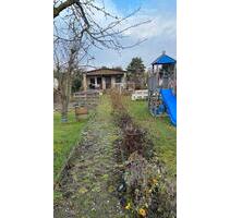 Kleingarten mit massiver Laube - 2.000,00&nbsp;EUR Kaltmiete, ca.&nbsp; 0,00&nbsp;m&sup2; in Neubrandenburg (PLZ: 17034) Datzeberg