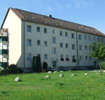 2 Raum-Wohnung mit Balkon - 300,00&nbsp;EUR Kaltmiete, ca.&nbsp; 49,92&nbsp;m&sup2; in Schleife (PLZ: 02959)