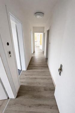 Foto - 4-Zimmer-Wohnung mit Balkon - Erstbezug nach Renovierung