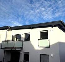 Erstbezug–KFW 40 energieeffiziente Wohnung mit PV & Wärmepumpe - Nauort