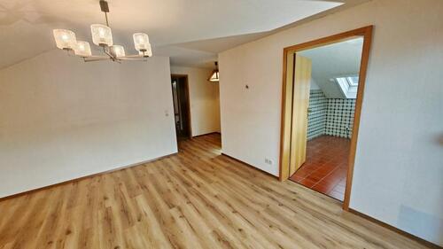 Foto - 4-Zimmer-DG-Wohnung in Hohenwart *Tageslichtbad *Balkon