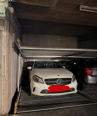 Foto - Tiefgaragen-Stellplatz in Köln-Lindenthal Uni+Klinikum