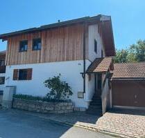 Haus mit Charme - 899.000,00 EUR Kaufpreis, in Waakirchen (PLZ: 83666)