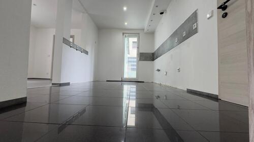 Foto - Lichtdurchflutete 2 Zimmer Wohnung