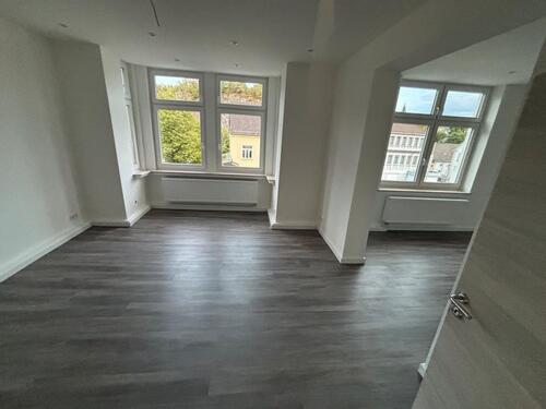 Foto - Sanierte und geräumige Wohnung - 750,00 EUR Kaltmiete,