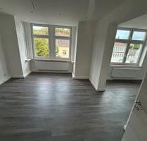 Sanierte und geräumige Wohnung - 750,00 EUR Kaltmiete, in Warstein (PLZ: 59581)