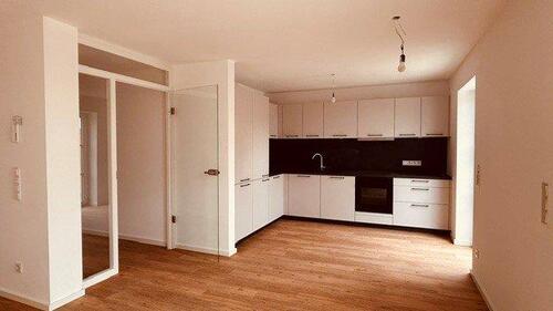 Foto - 6 Zimmer Reihenhaus in Neutraubling