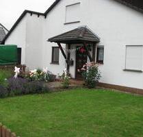 Einfamilienhaus - 400.000,00&nbsp;EUR Kaufpreis, ca.&nbsp; 122,00&nbsp;m&sup2; in Borken (Hessen) (PLZ: 34582)