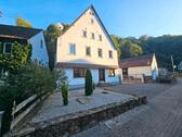 Foto - Zweifamilienhaus mit Scheune & Ausbaureserve in ruhiger Lage