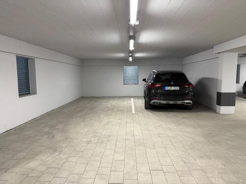 Foto - Tiefgaragenstellplatz Stellplatz Garage Motorrad Keller