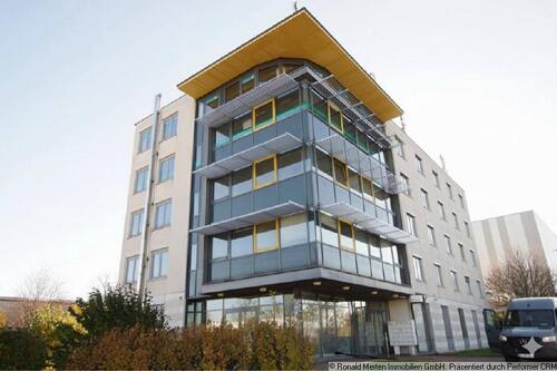 Foto - attraktive Büroflächen mit Fahrstuhl und Stellplätzen