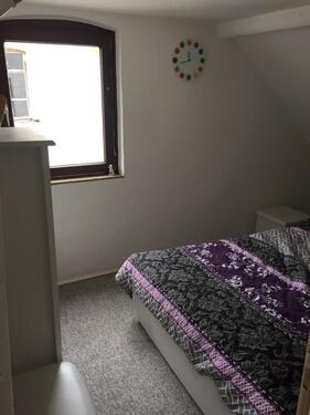 Foto - 1 Zimmer Dachgeschoßwohnung zur Miete in Heuchelheim a. d. Lahn