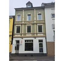 frisch sanierte, exklusive 2-Zimmer-Wohnung mit Einbauküche und geh. Innenausstattung - Bonn Poppelsdorf