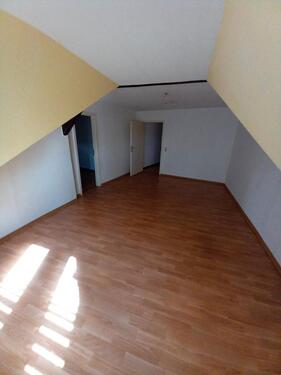 Foto - 2 Zimmer Dachgeschoßwohnung zur Miete in Ballenstedt