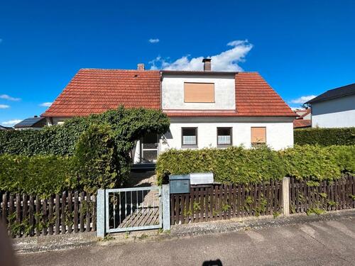 Foto - Charmantes Baugrundstück mit Altbestand in ruhiger Lage