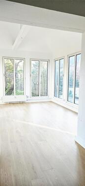 Foto - 130 qm Remise in Neuenhagen mir großem Wintergarten