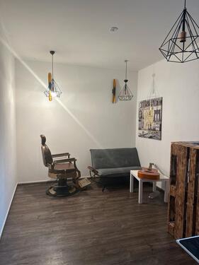 Foto - Zimmer im Barbershop zu vermieten