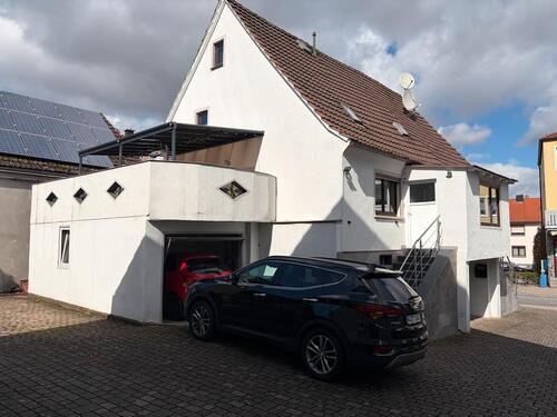 Foto - 6 Zimmer Einfamilienhaus zum Kaufen in Waldbrunn